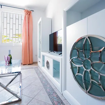 Santa Ana L16 Balcon And Terrace Appartamento