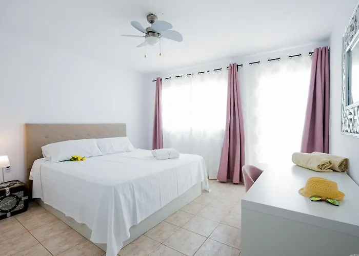 Santa Ana L16 Balcon And Terrace