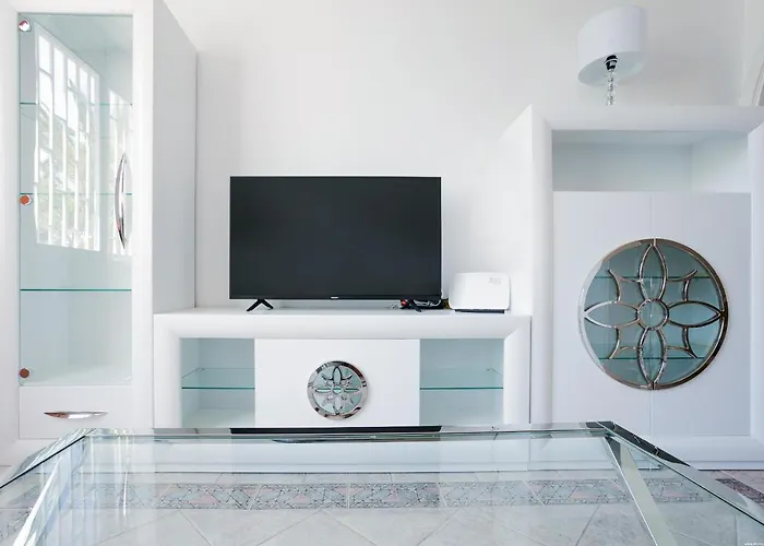 Santa Ana L16 Balcon And Terrace