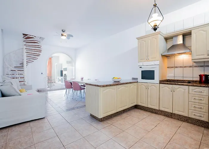 דירה Santa Ana L16 Balcon And Terrace *