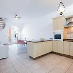Daire Santa Ana L16 Balcon And Terrace *